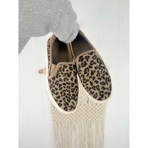 UGG Womens Jass Exotic Slip On Shoes Size 6.5 Amphora Cheetah Leopard Sneakers